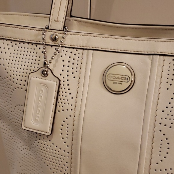 Coach handbag - Picture 3 of 8